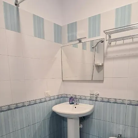 Eja's Apartment *